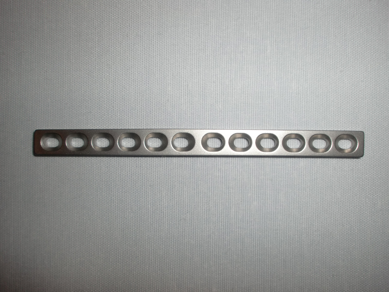 Knochenplatte DCP VN202, 12-Loch, 2,7 mm